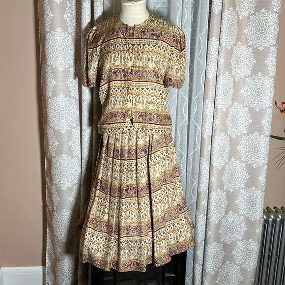 Vintage Maggy London Petites 100% Silk Skirt Suit Set – Size 12P - Picture 1 of 5